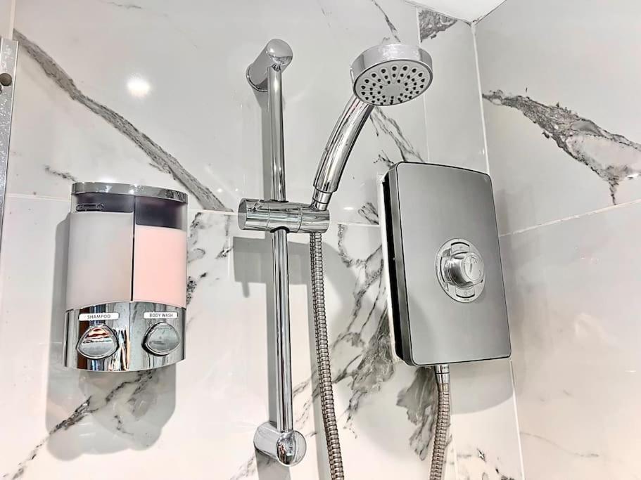 Luxury Studio In City Centre Southampton Bagian luar foto