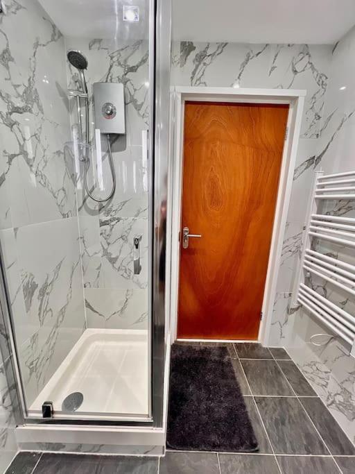 Luxury Studio In City Centre Southampton Bagian luar foto